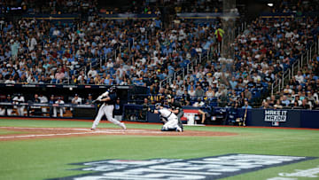 Los Rays recibieron a 27,000 fanáticos en el primero de la Serie Divisional ante los Medias Rojas